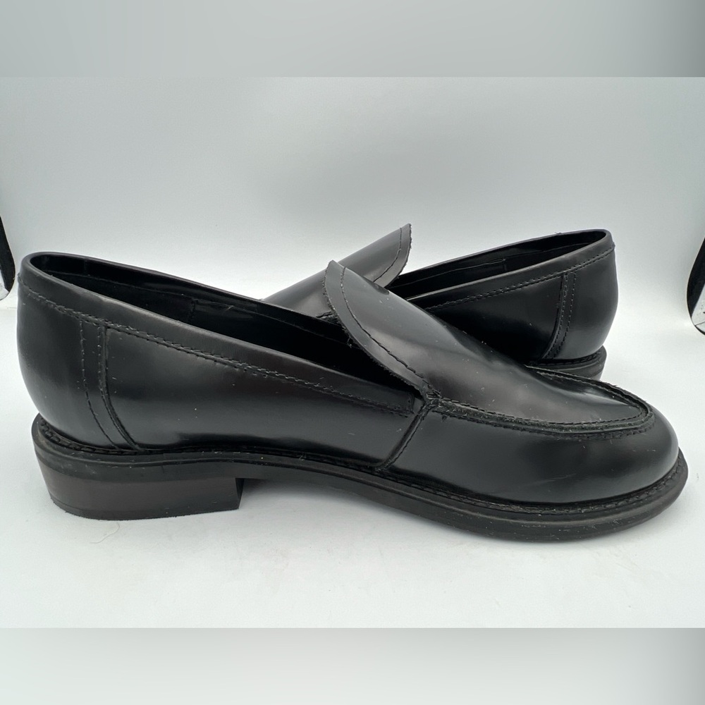 STEVE MADDEN Larusso Women’s Black Leather Loafer Leather Upper Size 9 NWOT